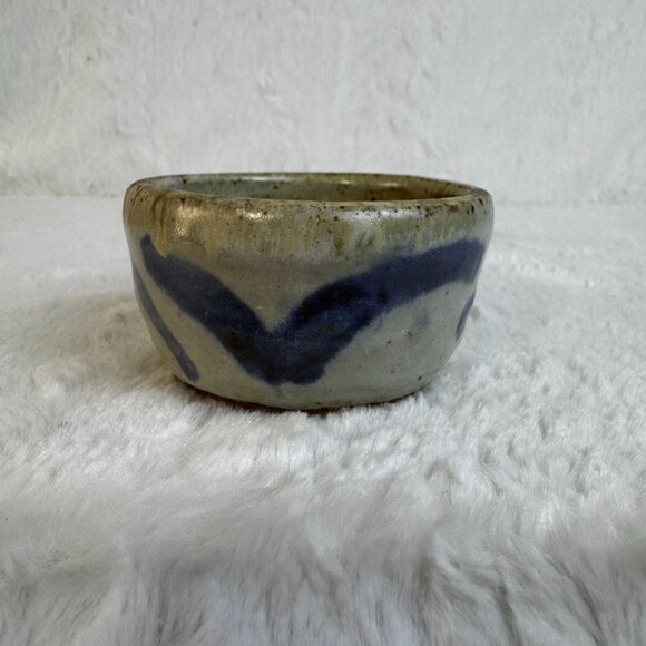 Artisan Studio Pottery Stoneware small Bowl Signed Blue & Gray Glaze Design - Picture 1 of 6